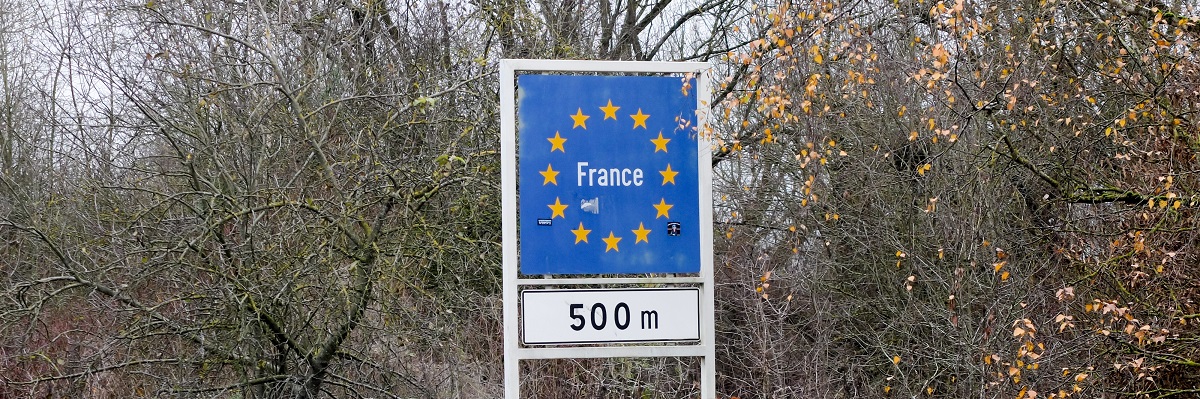 Border sign to France