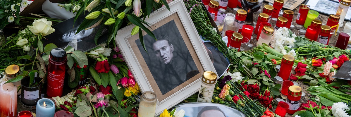 Remembering of Alexei Navalny in Berlin at the Russian Embassy