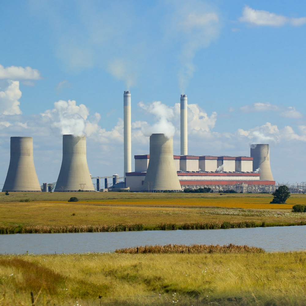 Power plant near Standerton in the South African province of Mpumalanga