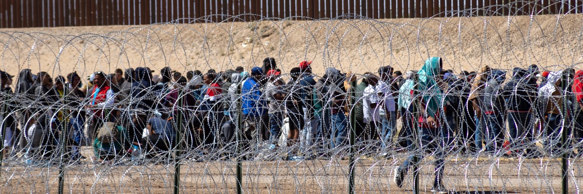 Juárez, Mexiko: Migranten, hauptsächlich aus Venezuela, beantragen Asyl, bevor Titel 42 an der Grenze zwischen Mexiko und den USA endet (13. Mai 2023). Auf der Suche nach Sicherheit, Hoffnung und einer besseren Zukunft