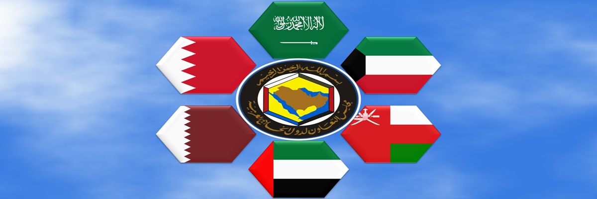 Emiratos Árabes Unidos, Kuwait, Qatar, Bahréin, Arabia Saudita, Yemen y Omán. Iconos 3D de las banderas del Medio Oriente de los país del Golfo del CCG. Ilustración 3D de las banderas de los países del CCG dispuestas alrededor del logotipo del CCG