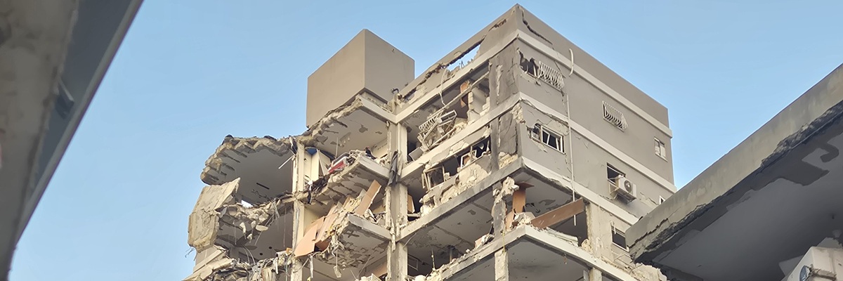 Iranian missile strike in Bat Yam, 15 June 2025