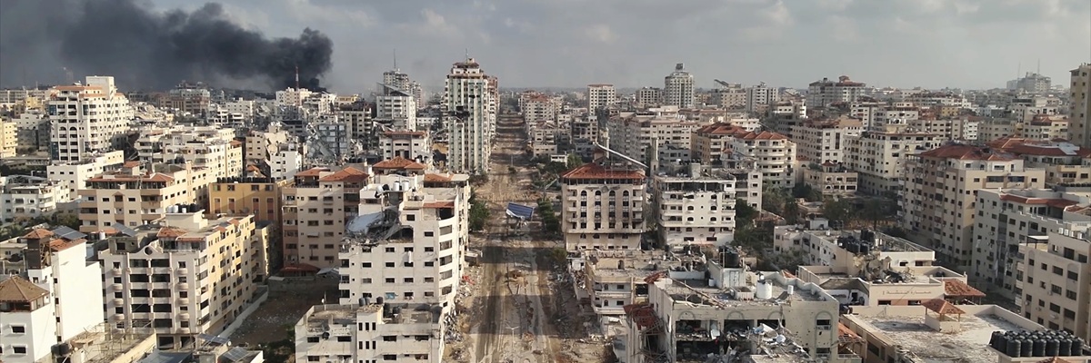 Edificios del barrio de Rimal destruidos en el norte de Gaza (dron). Vista aérea del norte de Gaza durante la guerra con Israel. Gaza, 20 de marzo de 2024.