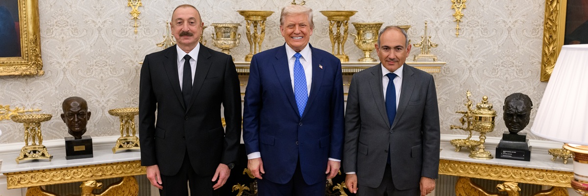 President Donald Trump poses for a photo with President Ilham Aliyev of Azerbaijan and Prime Minister Nikol Pashinyan of Armenia, Friday, August 8, 2025, in the Oval Office. (Official White House Photo by Daniel Torok)