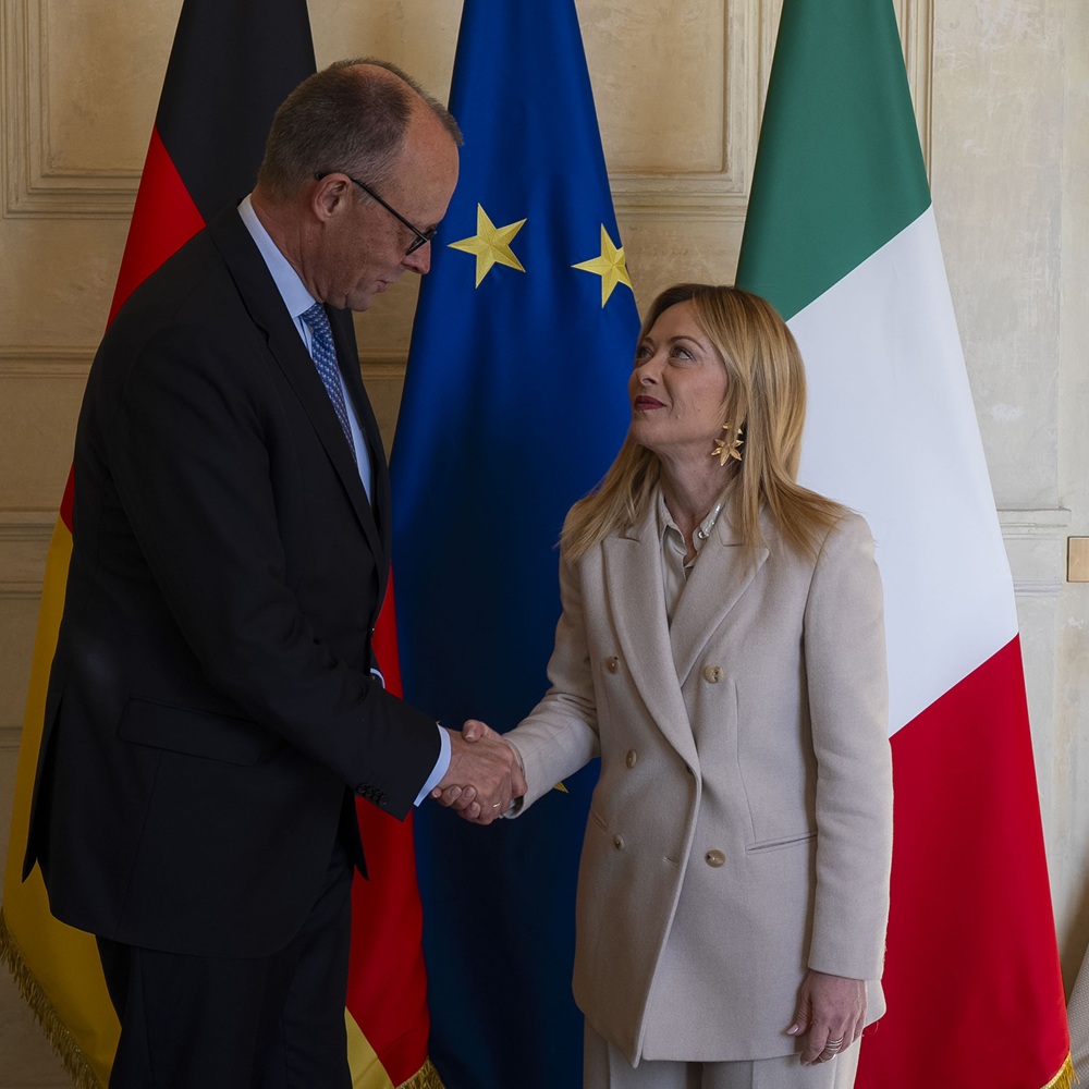 연관 아티클 썸네일